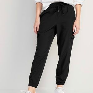 Black stretch-Tec cargo pants
